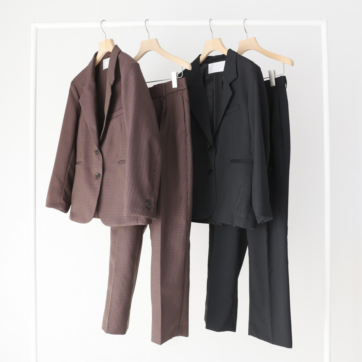 Two Buttons Tailored Jacket / Wide Straight Slacks | 2024 Autumn & Winter Collection MARMARMAR