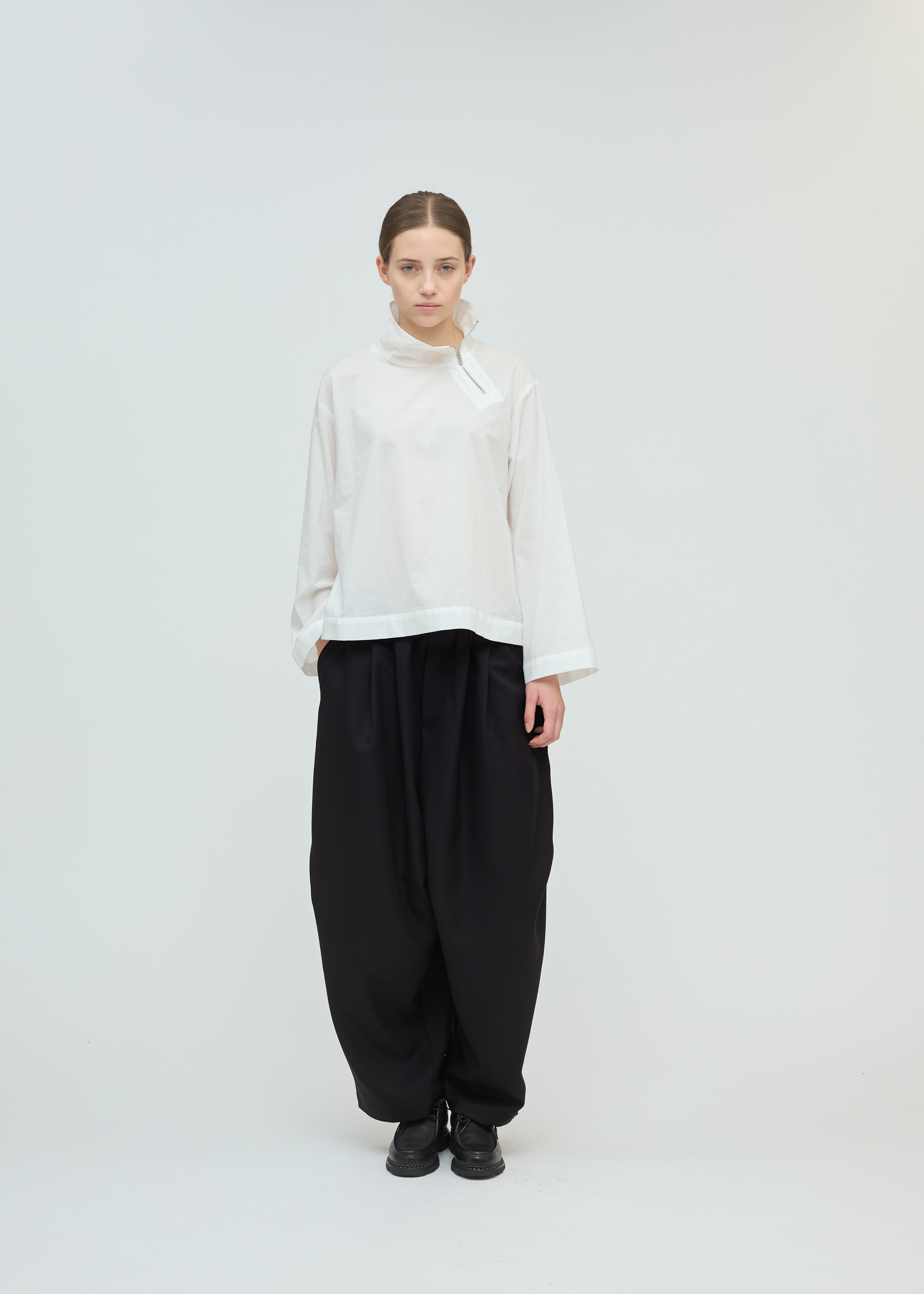 mizuiro ind ワイドタックパンツ