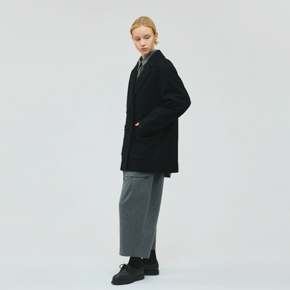 ダブルブレストジャケット