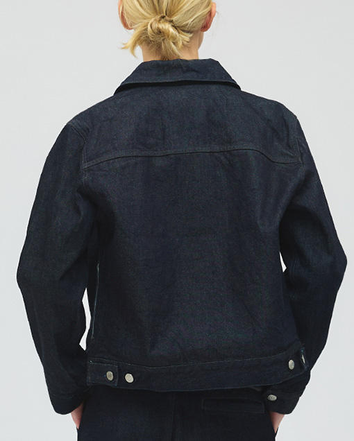 コンパクトデニムジャケット